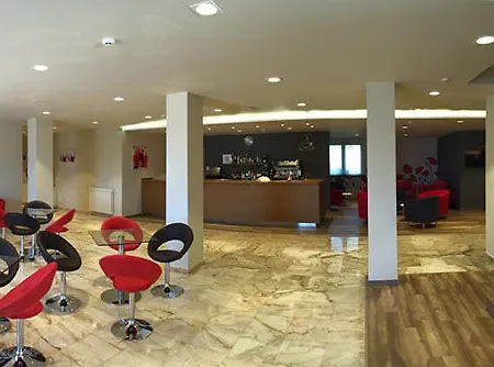 Hotel Santome 2*